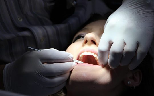 branqueamento dentário